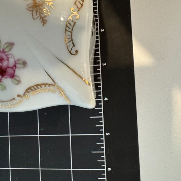 Vintage Porcelain Trinket Box w/Lid Shafford White Pink Flowers Gold Accents - Picture 8 of 9